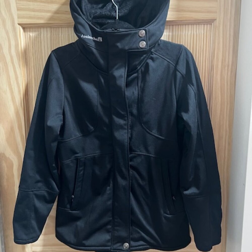 Avalanche Outdoor Supply Co. Weather Shield‎ Jacket. Black hooded women's Small